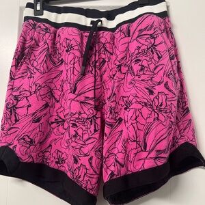 Men’s stretchy board style shorts